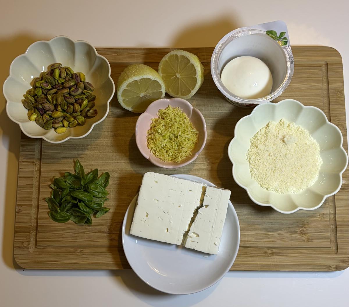 Zutaten für Pistazien-Salsiccia-Pasta Sauce